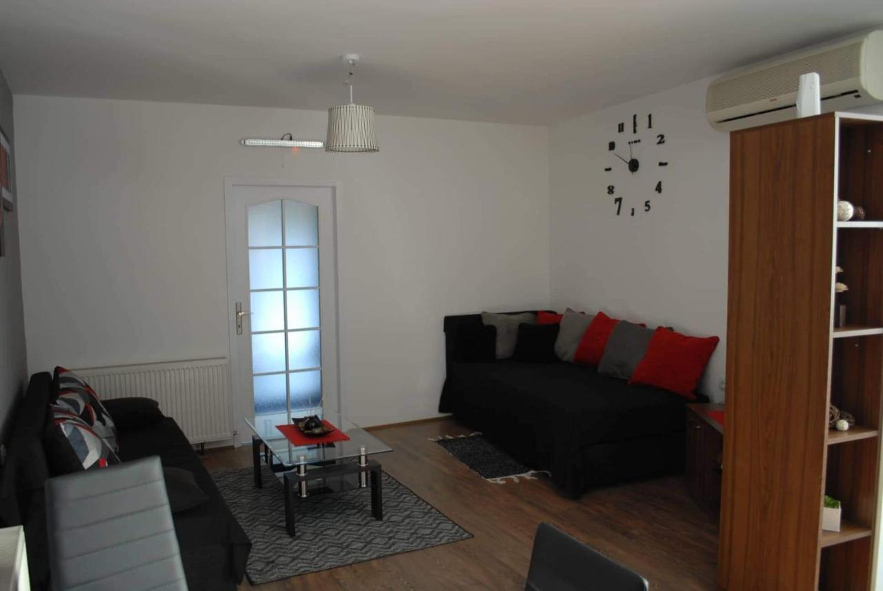 Stan Na Dan - Apartman Djordjevic Vranje Exterior foto