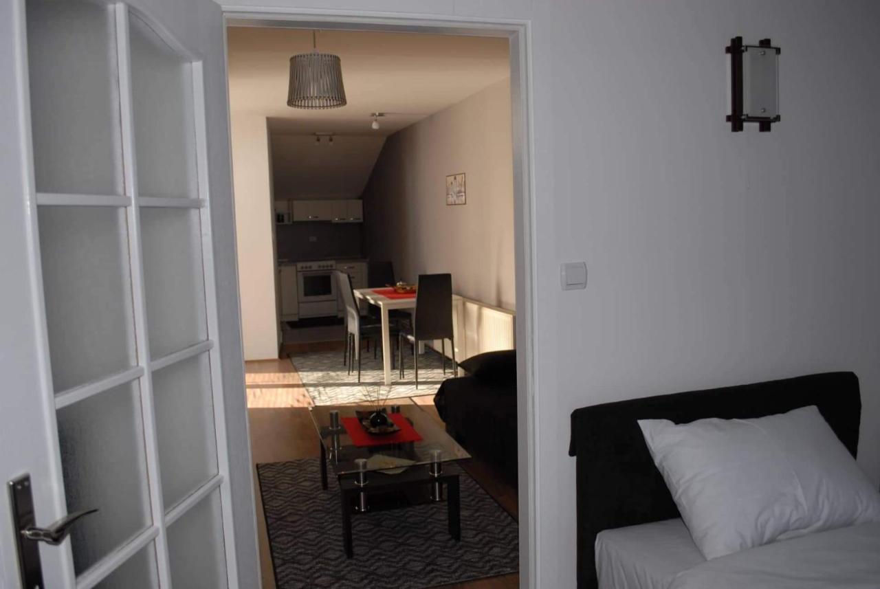 Ferienwohnung Stan Na Dan - Apartman Djordjevic Vranje Exterior foto